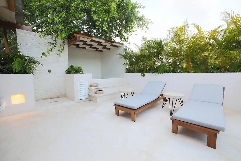 Estrena Espectacular Villa, Piscina Xl Y Jacuzzi Tulum Villa
