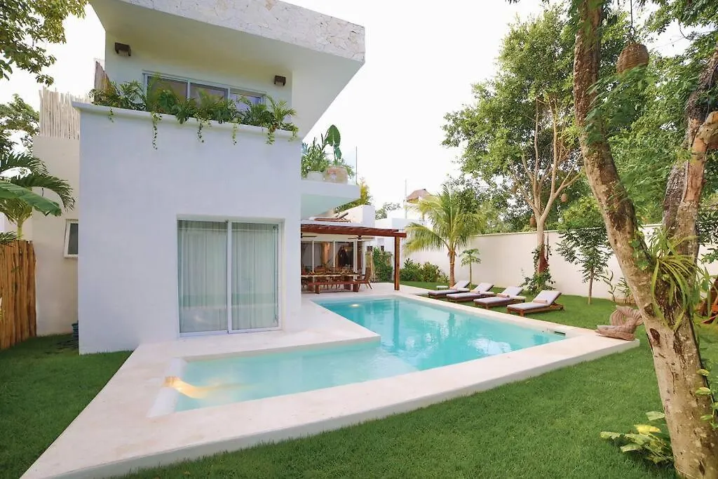 Estrena Espectacular Villa, Piscina Xl Y Jacuzzi Tulum Villa